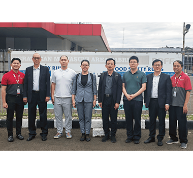 玉林市副市長范小花帶隊考察印尼波頓